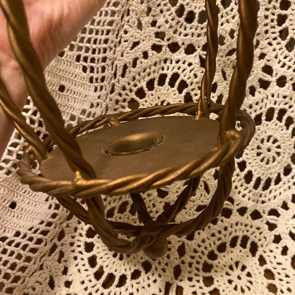 Nautical Style Twisted Metal Lantern Candle Wall Decor Sconce - Picture 7 of 16